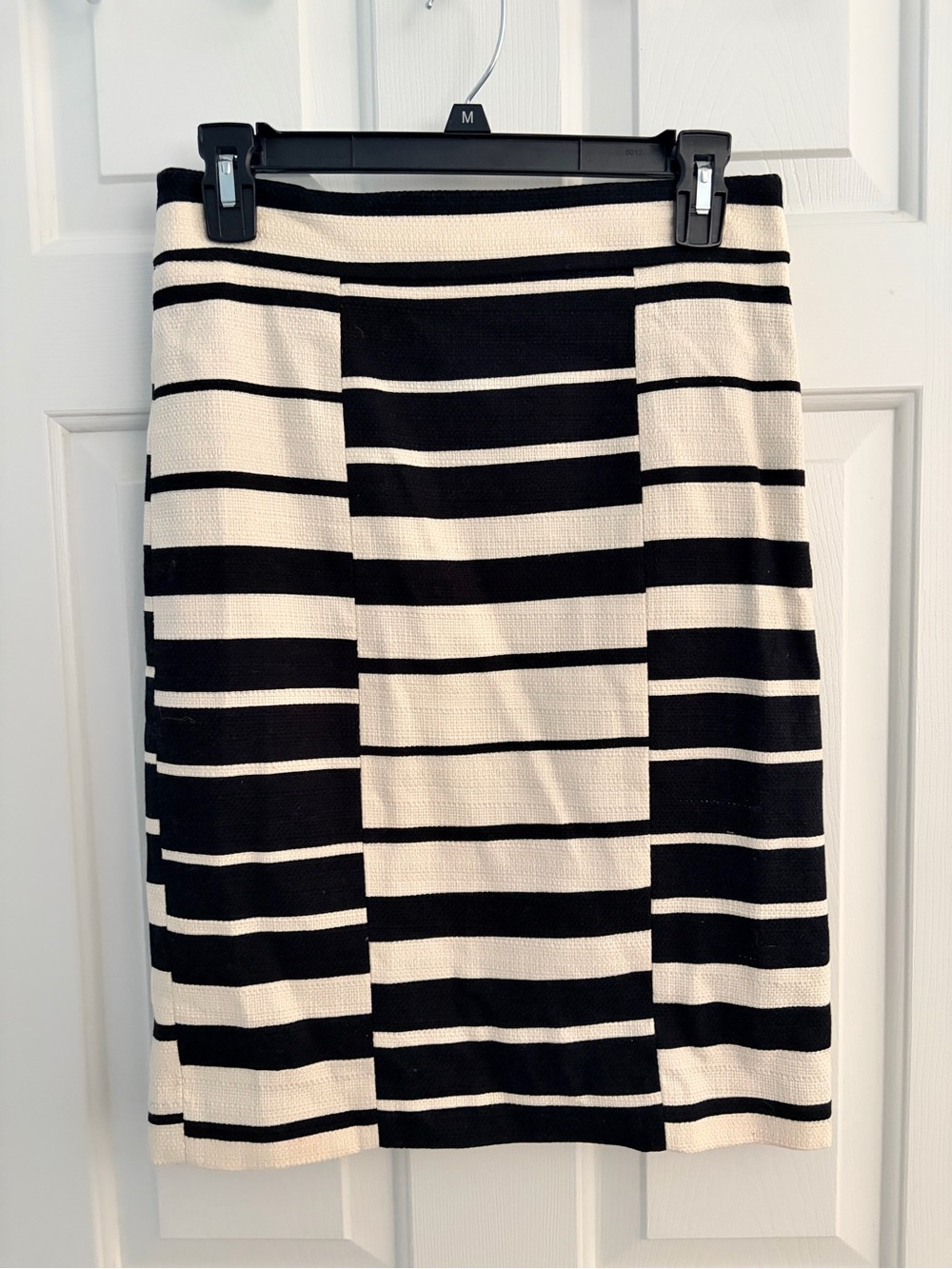 Ann Taylor Black and Cream Striped Pencil Skirt